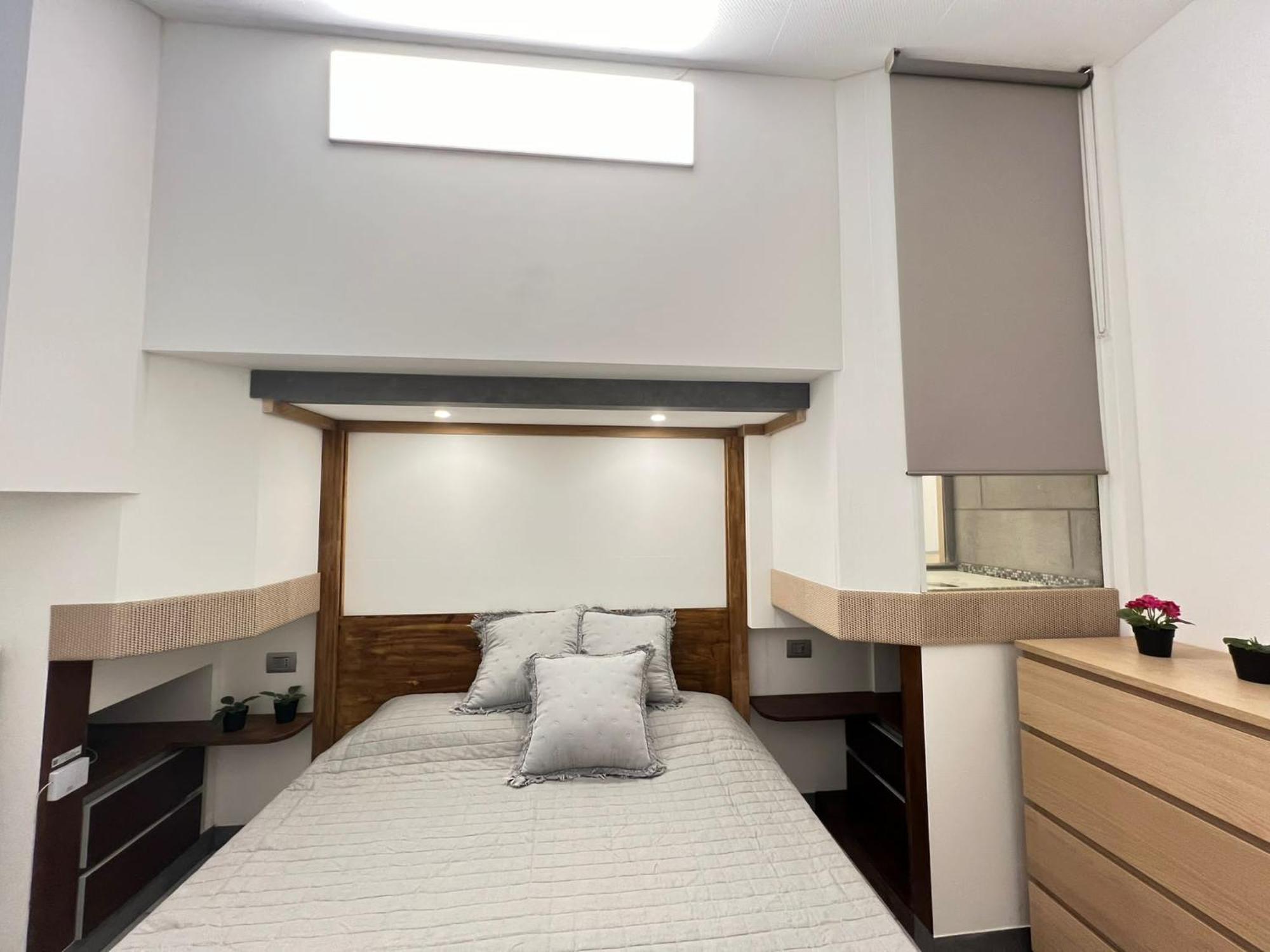 "R&P Apartment", Short Term Stay, Elegant Design, Bisceglie Metro Station, Easy For San Siro And Fiera Milano, Free Parking — Foto 2